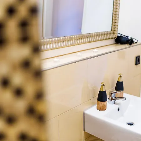 Modernes Apartment L Oasis L Mit Balkon Naehe Hauptbahnhof Essen Eksteriør billede