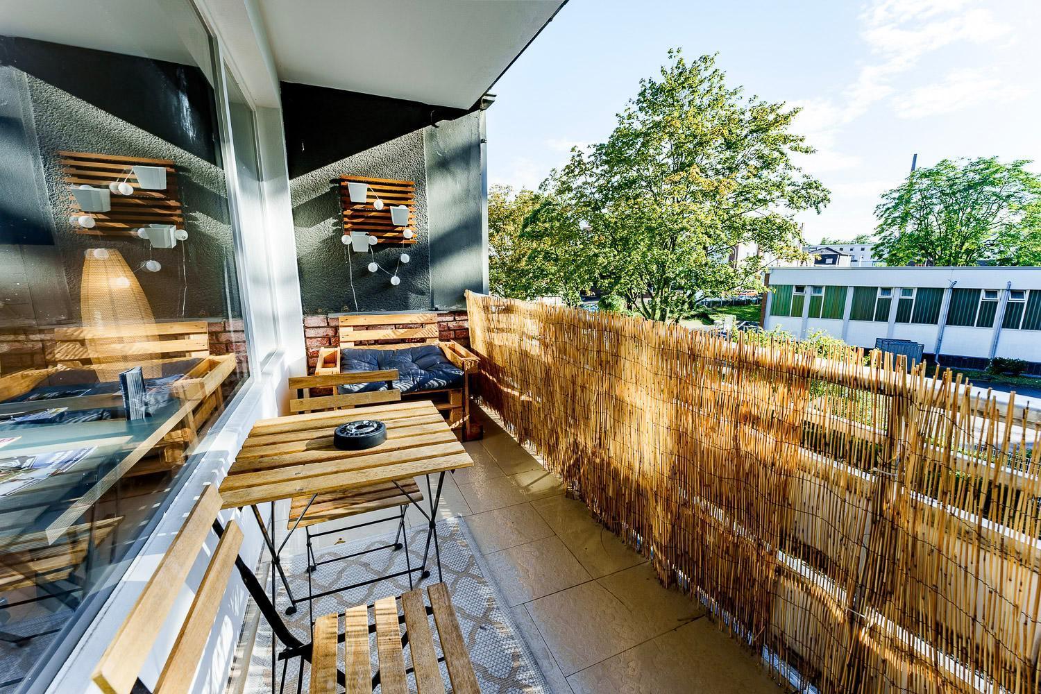 Modernes L Oasis L Mit Balkon Naehe Hauptbahnhof Essen